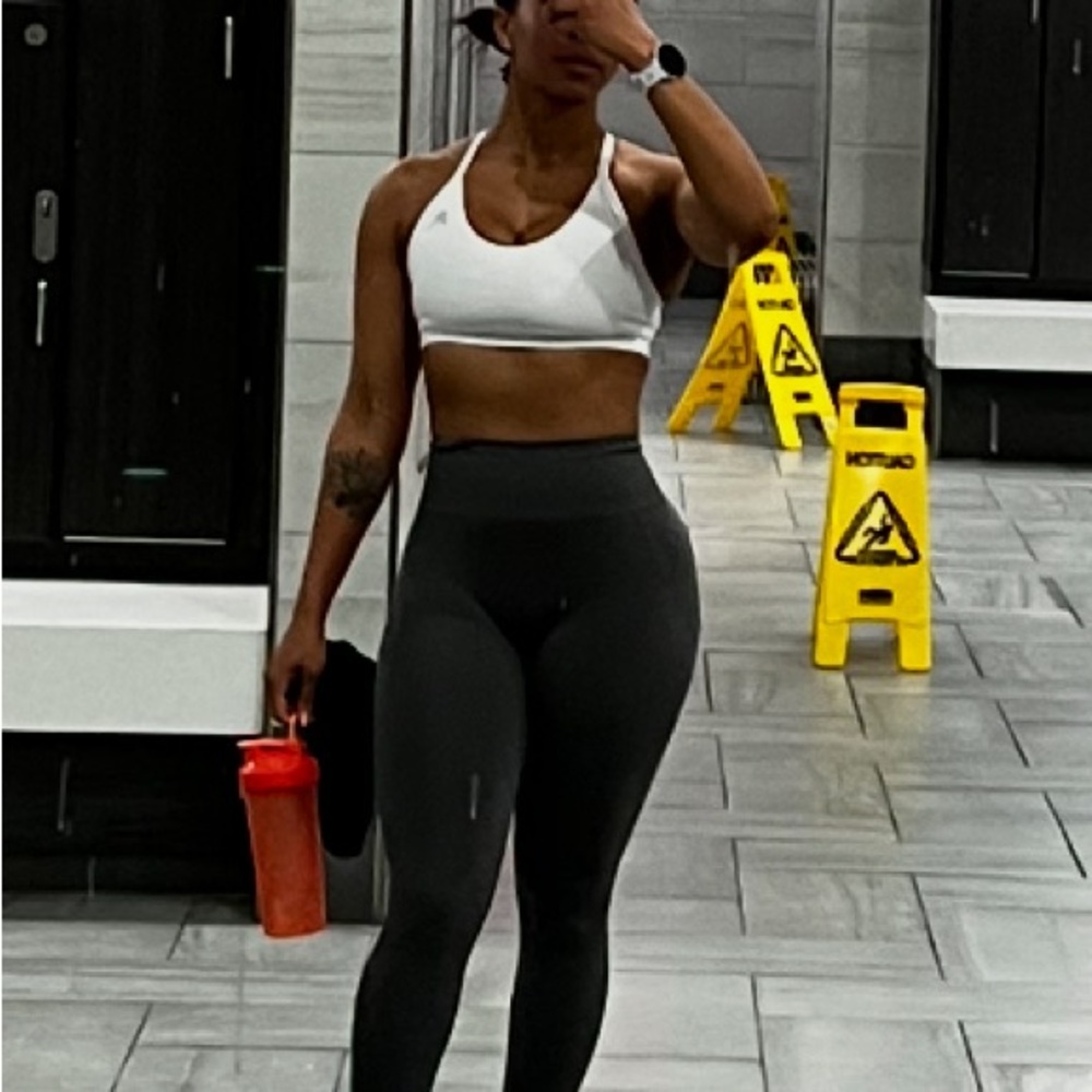Everyday Sports Bra - White